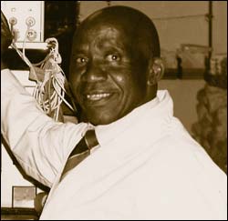 NAKI 8.jpg (12288 bytes)